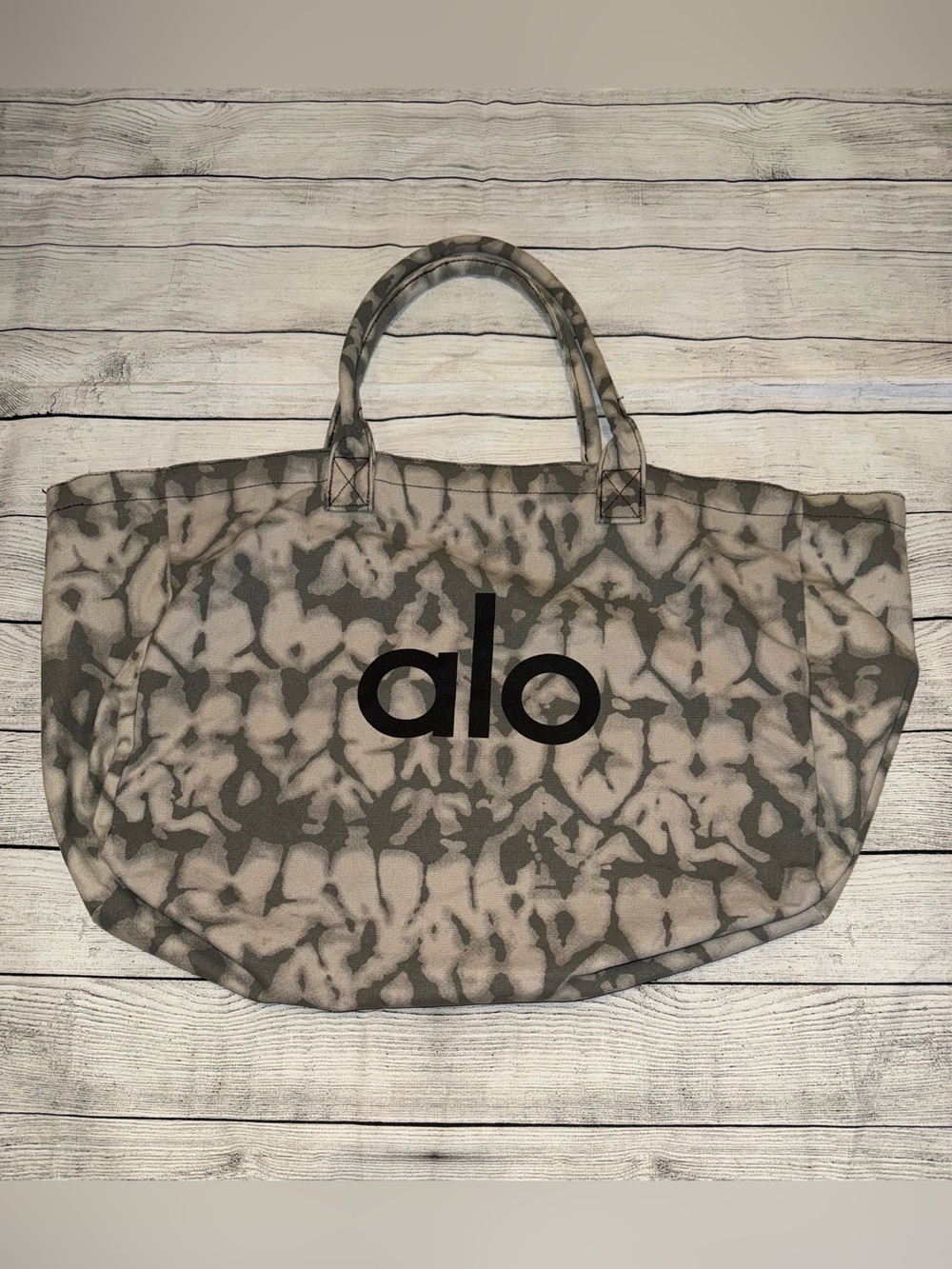 ALO Yoga Gray Tie-Dye Canvas Tote
